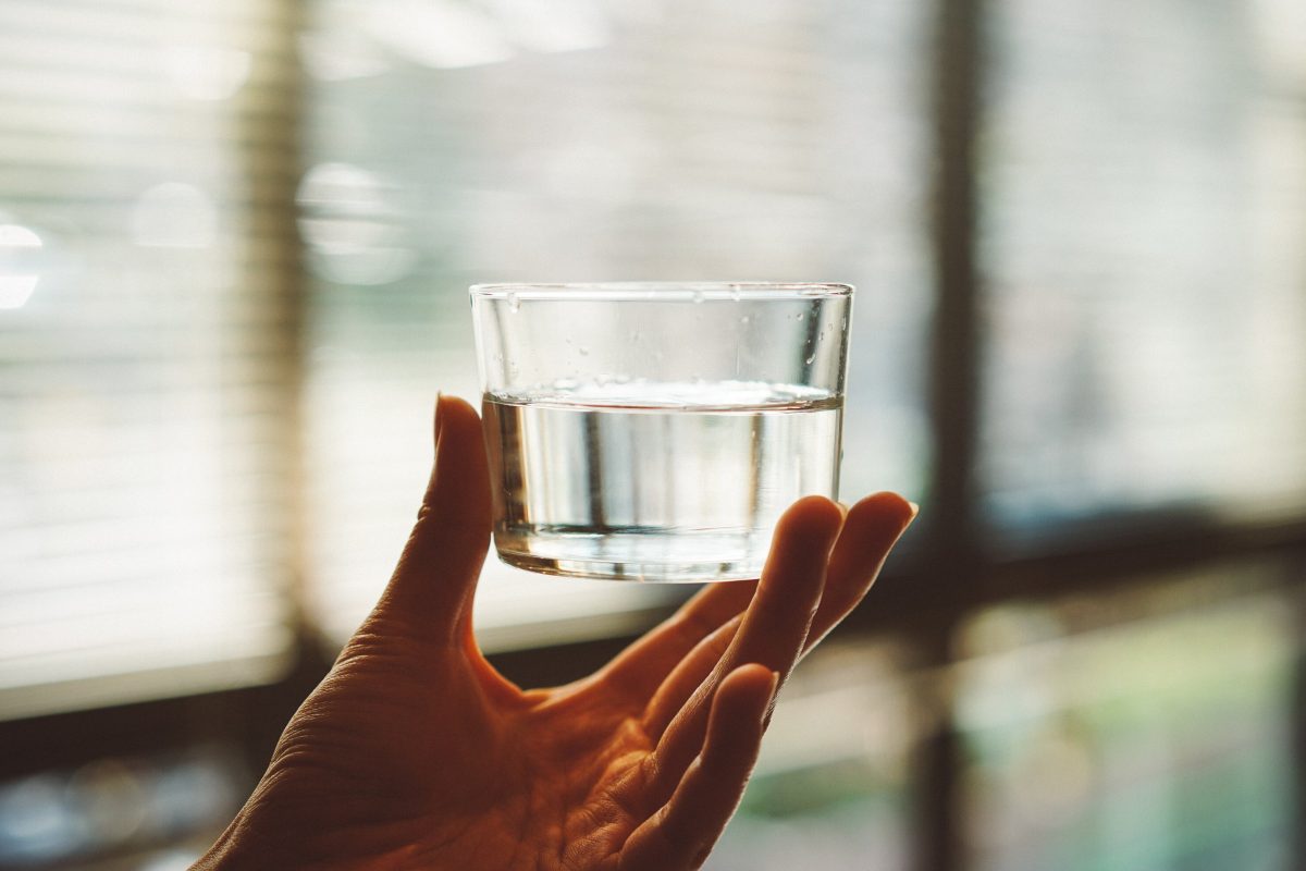 An image of water in a glass (What is reverse osmosis?)